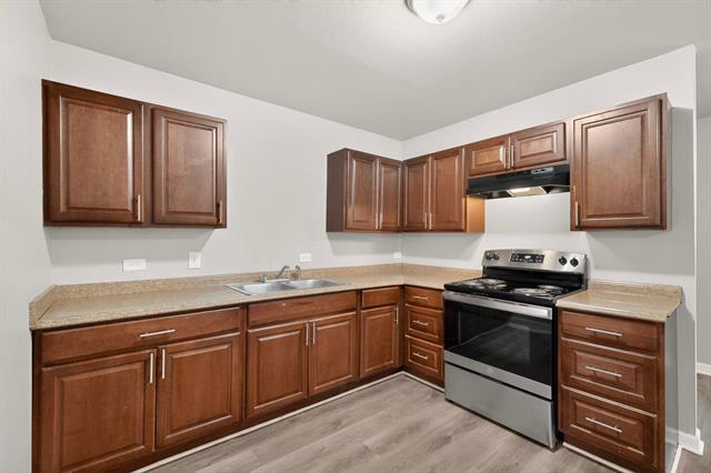 Photo - 2508 Skylark Dr