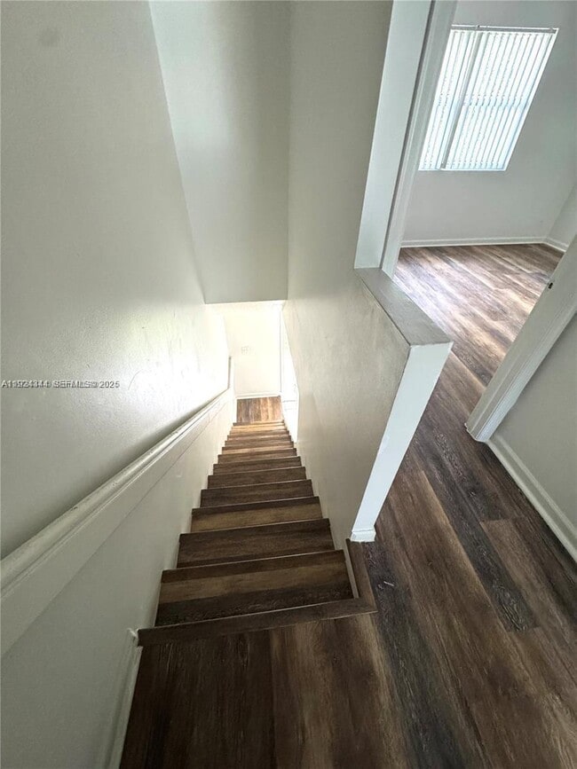 Photo - 11610 NW 37th St