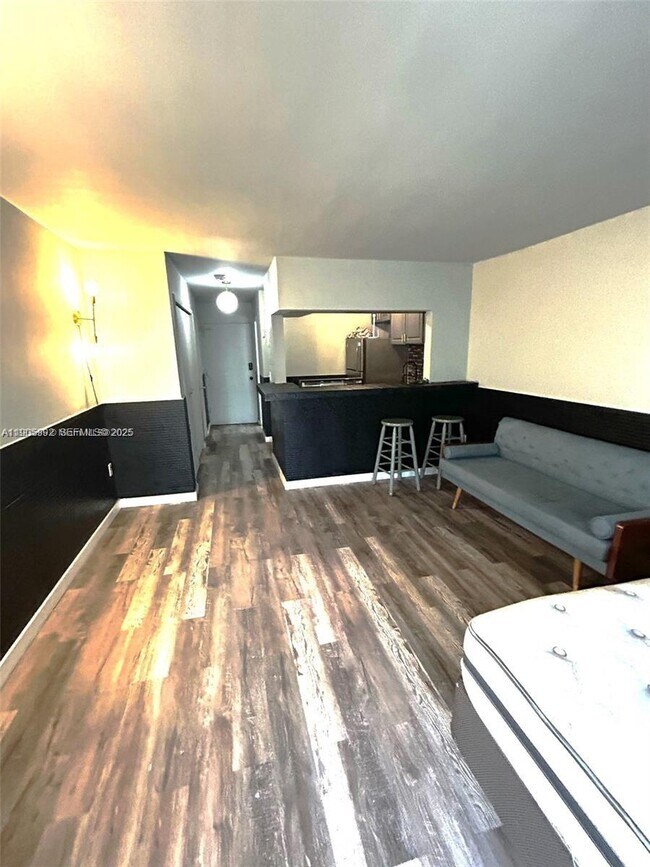 Photo - 1441 Lincoln Rd Unit 217