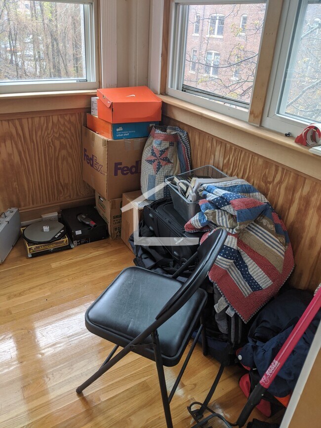 Photo - 66 Marshal St Unit 6