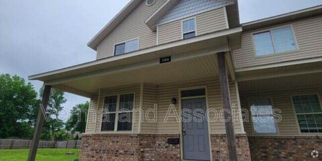 Building Photo - 192 Fair St Unit 186 Rental