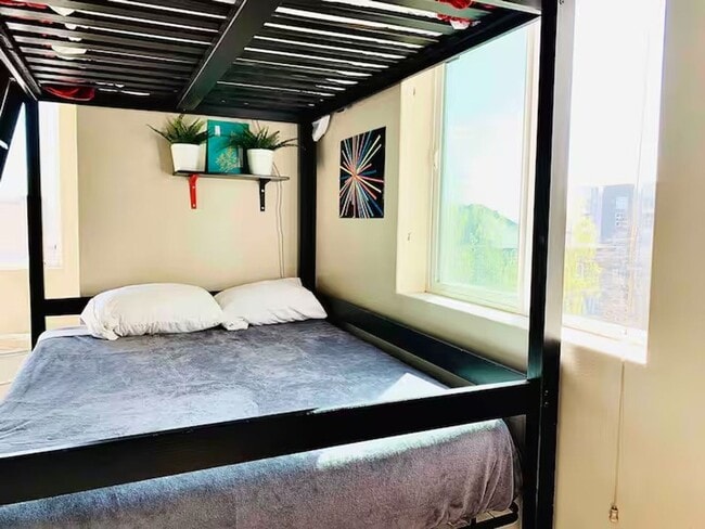Photo - Soleil Apartments