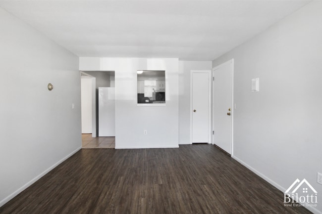 Photo - Hillside Terrace Apartments