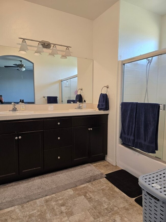 Photo - 4 BR 2 BA Availble Nov 18th