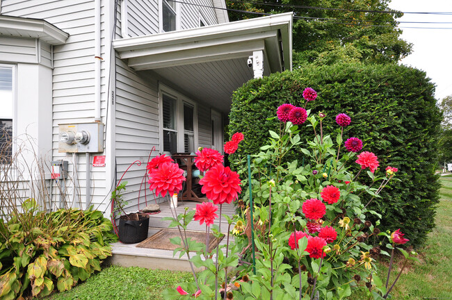 Photo - 22 Highland Ave Apartment Unit B