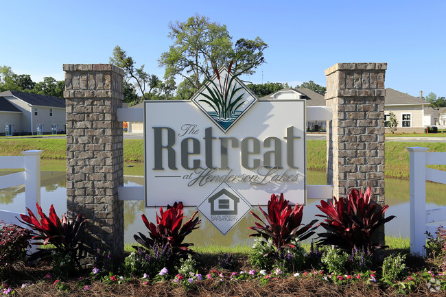 The Retreat & Preserve at Henderson Lakes - The Retreat & Preserve at Henderson Lakes Townhomes