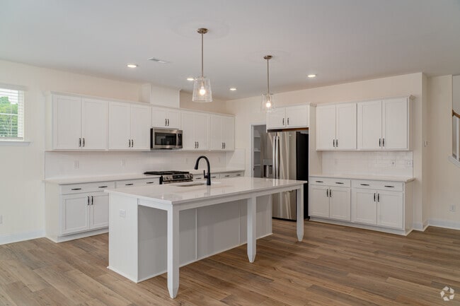 Flynn - 4BR, 2.5BA - 2,302SF - Kitchen