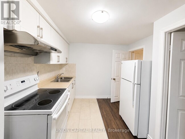 Photo - 9 Sunbird Crescent