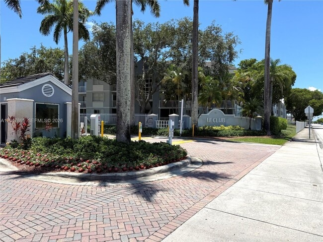 Photo - 8500 SW 212th St Unit 106