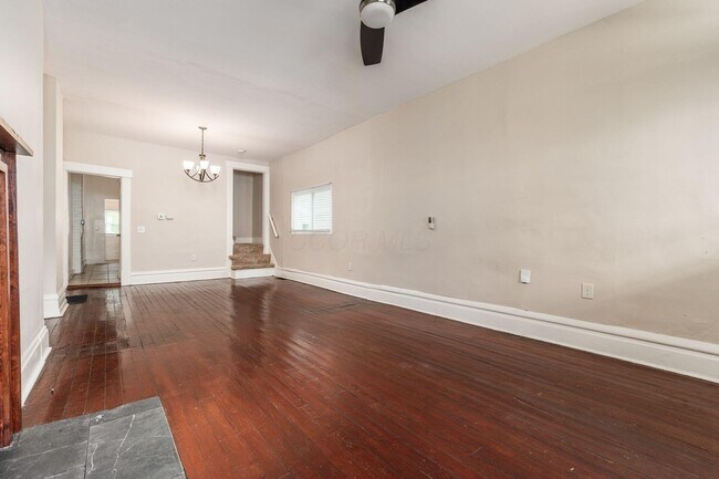 908 Ellsworth Ave