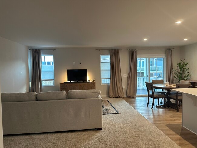 Photo - 7120 Iron Gall Ln