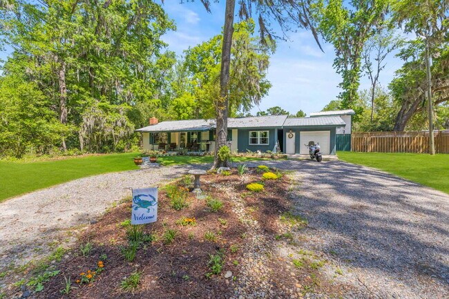 Photo - "Charming 3-Bedroom, 2.5-Bath Home Now Available for Rent!"