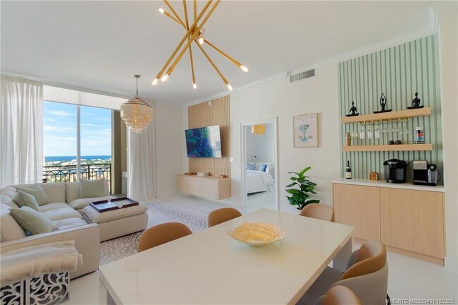 Building Photo - 550 Okeechobee Blvd Unit Uph-15