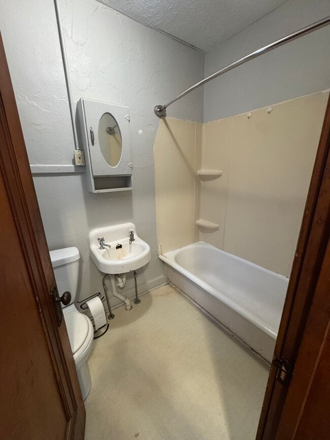 Photo - One bedroom apartment available south of downtown! Avail August 2026!