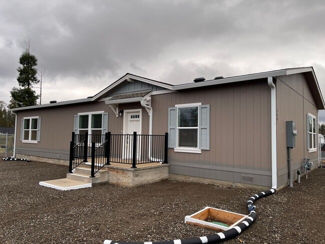 Paradise (west side) New Manufactured home... - Paradise (west side) New Manufactured home...