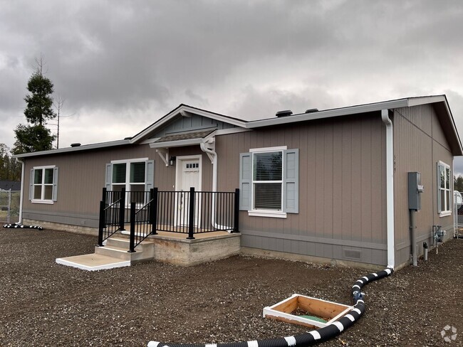 Building Photo - New Manufactured home West Paradise Locati...