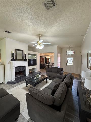 Photo - 521 Post Oak Rd