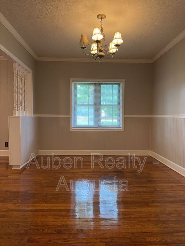 Building Photo - 328 Seminole Dr Rental
