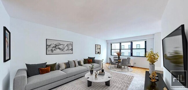 Building Photo - E 89 St