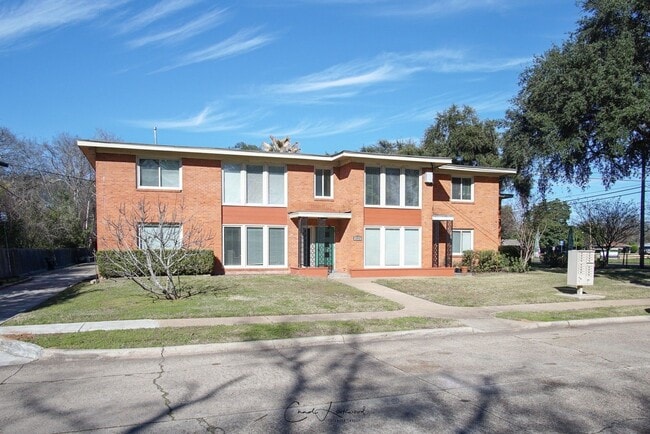 3914 Gilbert Dr Unidad 3914D- Madison Park Apartments