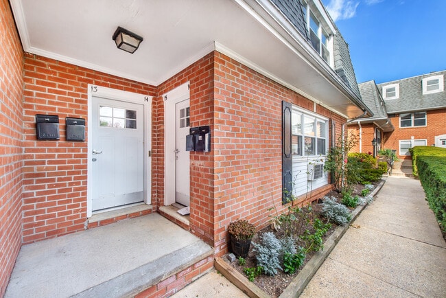 Photo - 25 River Rd Unit A-14