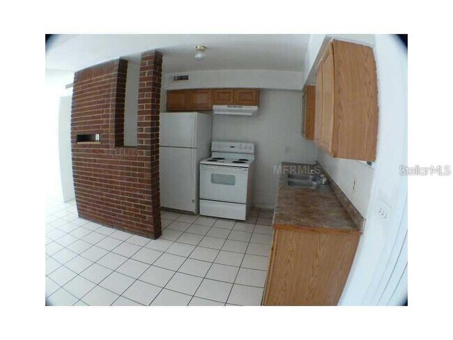 Photo - 895 Pasadena Ave