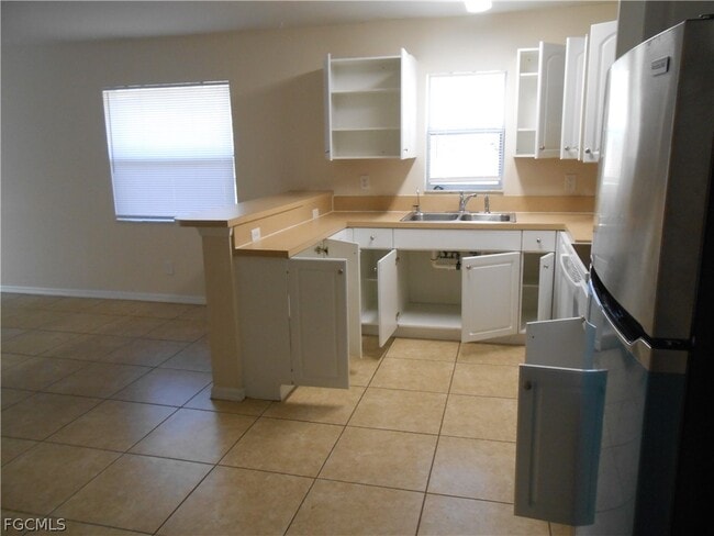 Photo - 202 Hightower Ave S