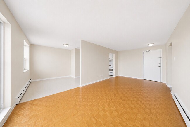 Photo - Skyview Place Apartments