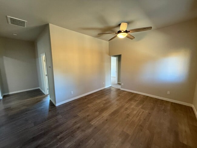 Photo - 1330-1334 SW 8th Ave Triplex/crema102-626 Unit 1334