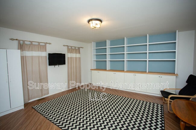 Photo - 31 Santalina Dr