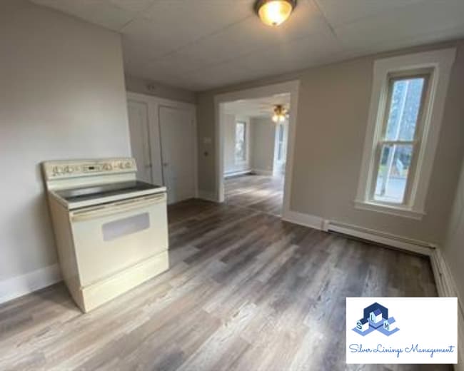 13 Pleasant St Unidad 3