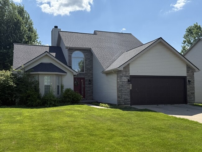 Building Photo - 603 E Castlebury Cir Rental