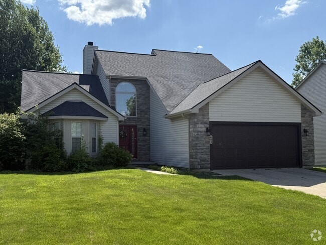 Building Photo - 603 E Castlebury Cir Rental