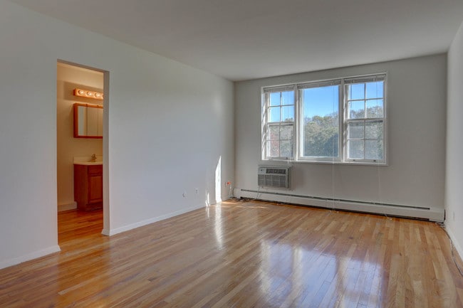 Master Bedroom with Full Bathroom!