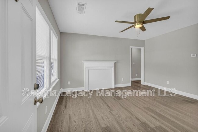 Photo - 55 Andrews Ct