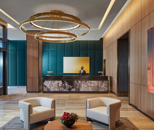 Photo - 164 N Peoria St