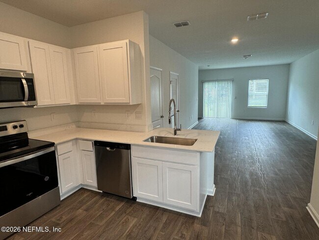 Photo - 9098 Alpine Aster Rd