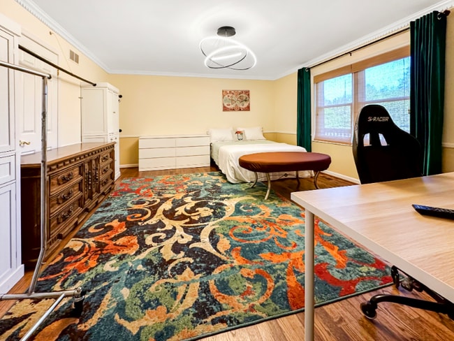 Building Photo - 6636 Isle of Skye Dr Rental