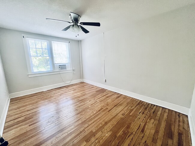 Photo - San Rafael Apartments