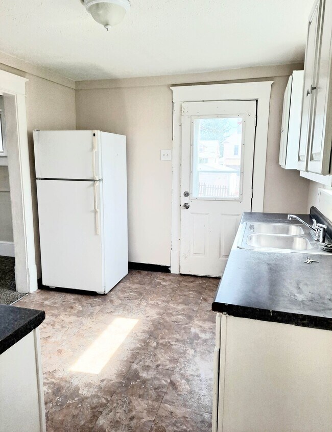 Photo - 2157 10th St SW