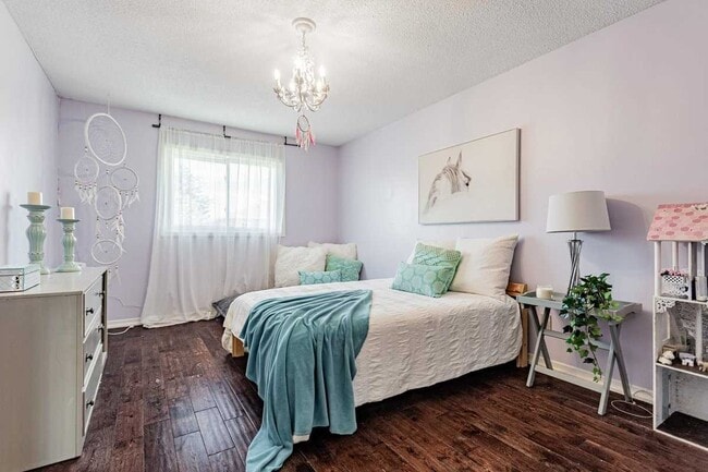 Photo - 8 Orleans Dr