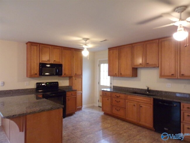 Photo - 14004 Hermosa Dr SW