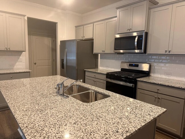 Photo - Room in Townhome on Poppy Ct