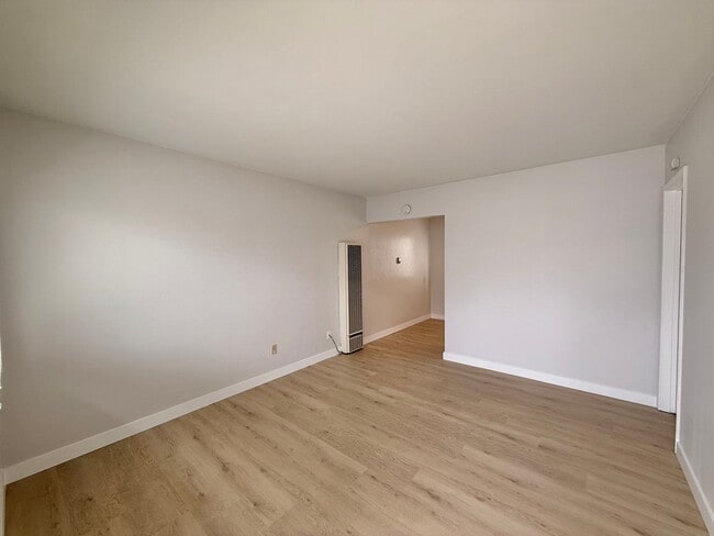 Photo - 3751-3755 Jewell St Unit 3753