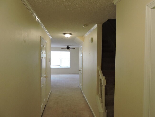 Photo - 149 Swaying Pine Ct