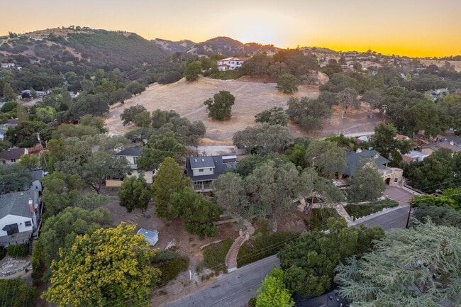 Photo - Executive Westside Paso Robles Home