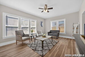 Photo - 1823 Edison Dr