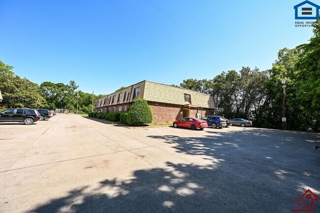 Photo - 441 Harding Pl