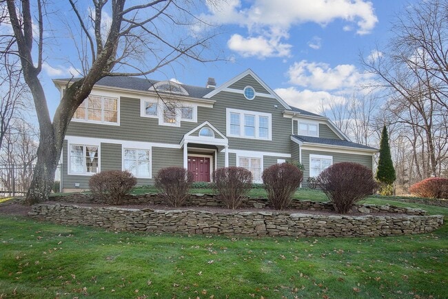 Building Photo - 26 Spiked Rush Ct