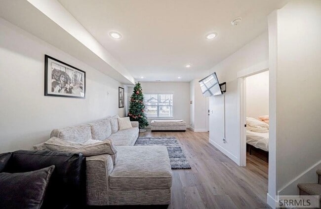 Photo - Like-New 3BD/2.5BA Home | Garage + Fenced Yard + W/D Included! $500.00 Rent Credit for the month ...